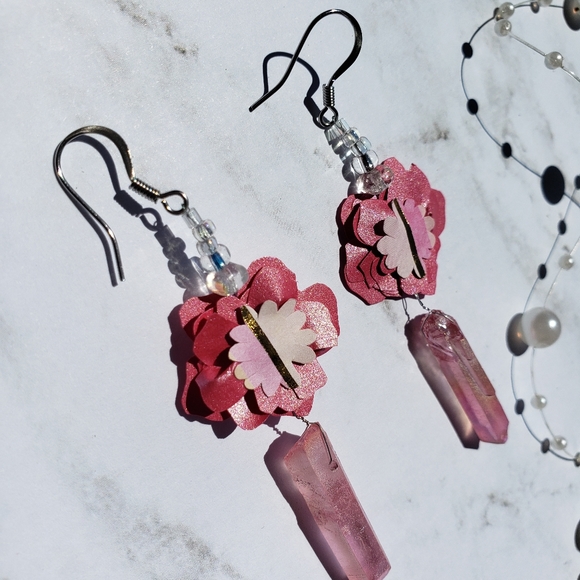 Paper Flower Earrings - Picture 1 of 3